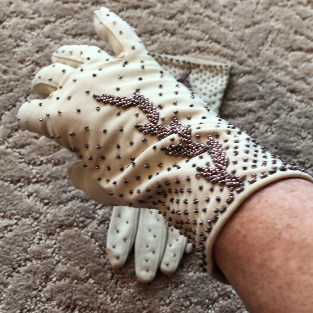 Vintage evening gloves beaded